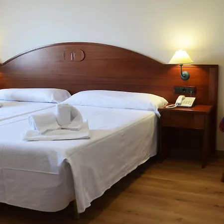 Reyes Ziries Hotel 3*