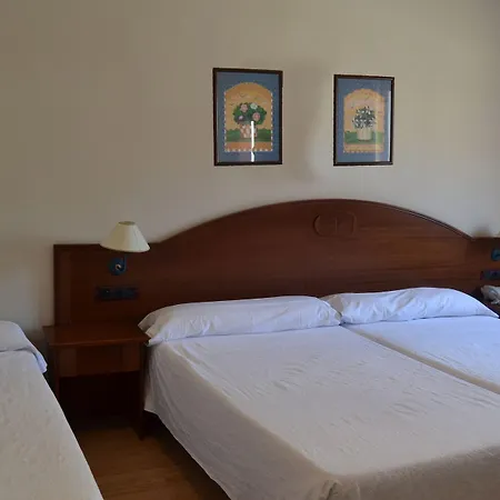 Hotel Reyes Ziries Albolote