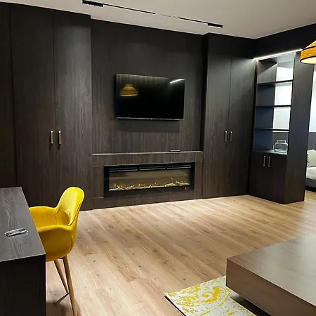 Reyes Ziries Hotel 3*